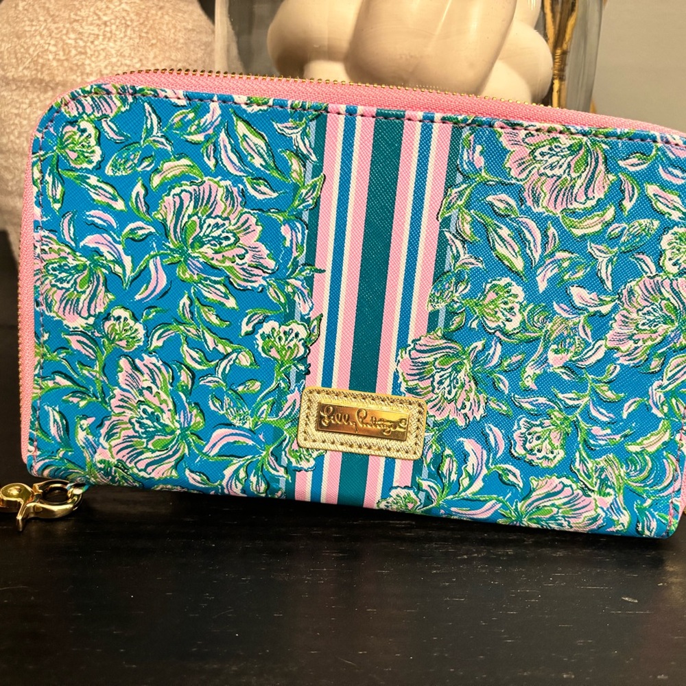 Lilly Pulitzer Travel Wallet/Wristlet